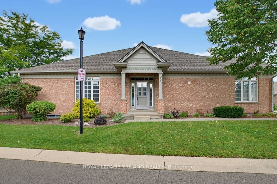 2025 Meadowgate Boulevard 233, London South, ON N6K 1M9 – photo 3