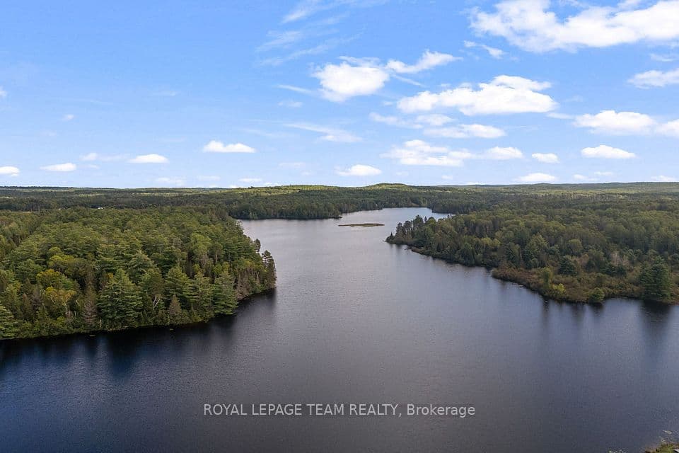 69 Mackey Creek Road, Head, Clara and Maria, ON K0J 2B0 – main photo