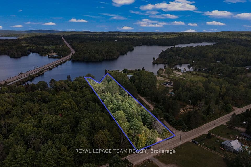 69 Mackey Creek Road, Head, Clara and Maria, ON K0J 2B0 – photo 3