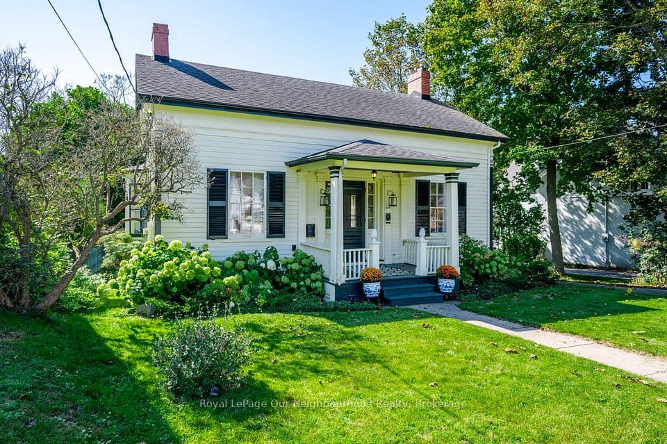 309 King Street W, Cobourg, ON K9A 2N4 – main photo