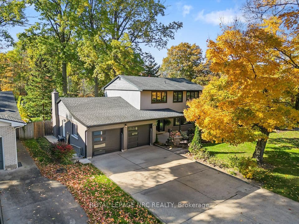 16 Briarfield Crescent, St. Catharines, ON L2T 3T5 – main photo