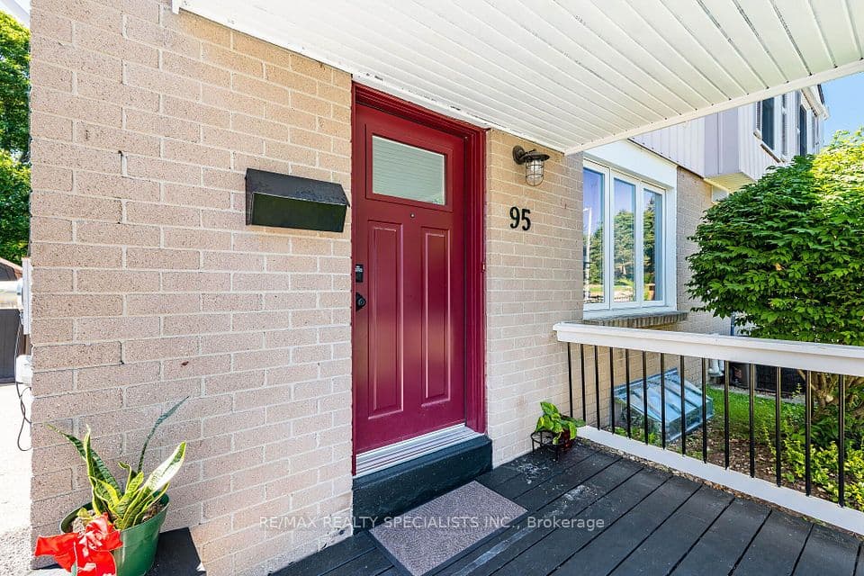 95 Hadati Road, Guelph, ON N1E 6G9 – photo 3