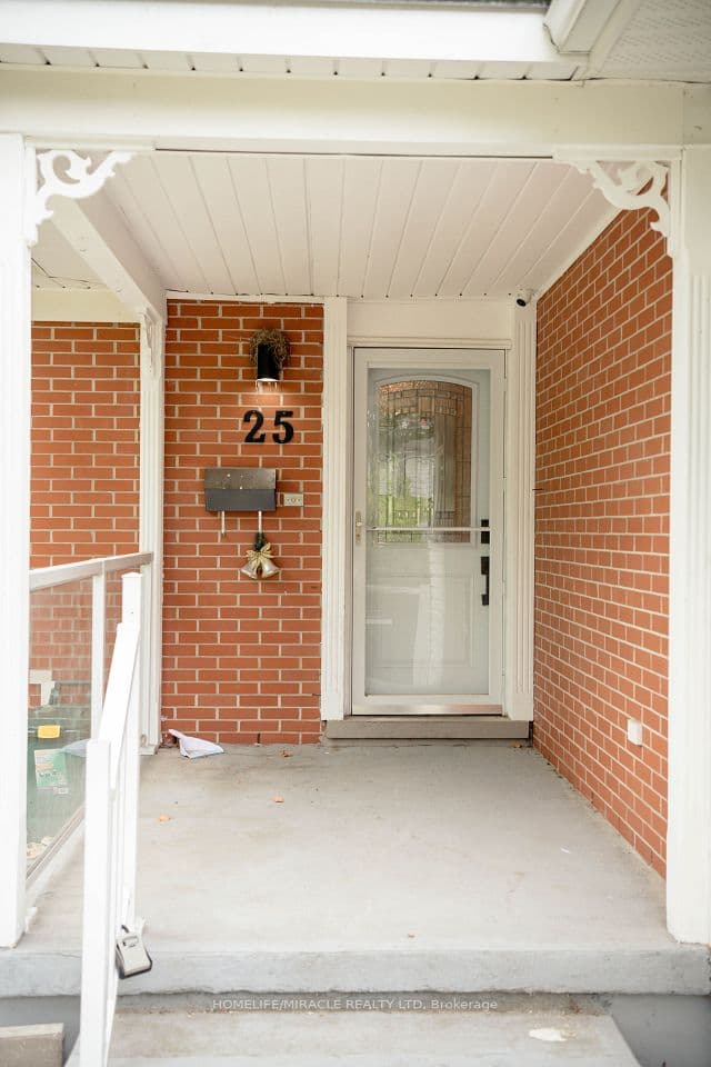 25 Thornridge Crescent, Kitchener, ON N2M 4V9 – photo 2