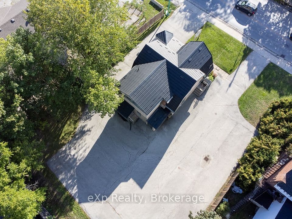 1025 2nd Avenue W, Owen Sound, ON N4K 4N1 – photo 3