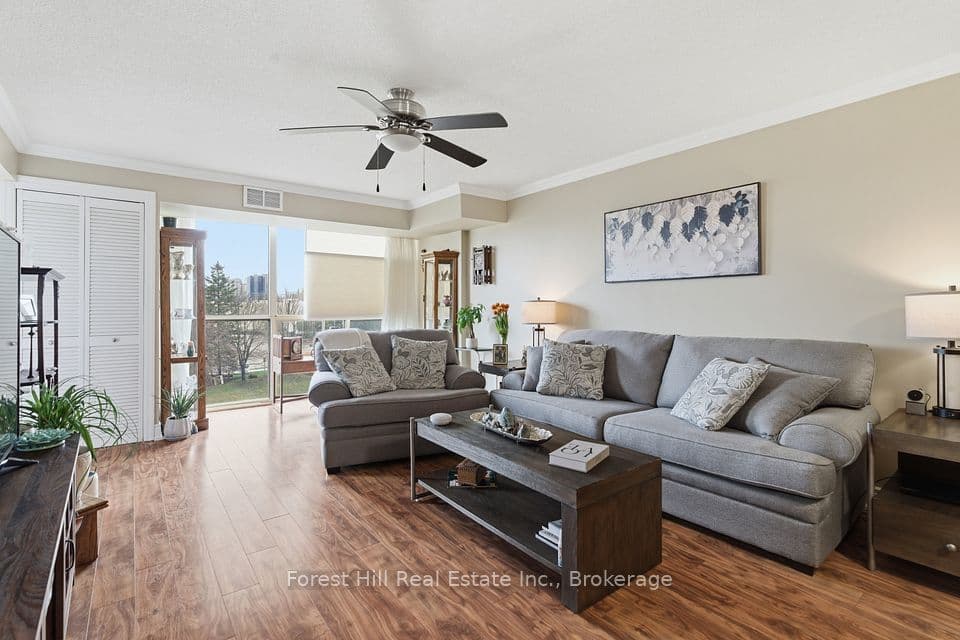 55 Blue Springs Drive 402, Waterloo, ON N2J 4T3 – photo 3