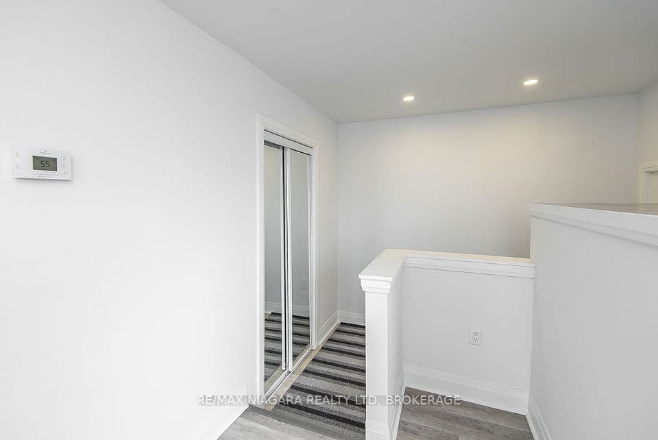 120 Main Street W, Port Colborne, ON L3K 3V2 – photo 2