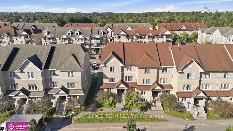 128 Paseo Private, South of Baseline to Knoxdale, ON K2G 4N7 – photo 2