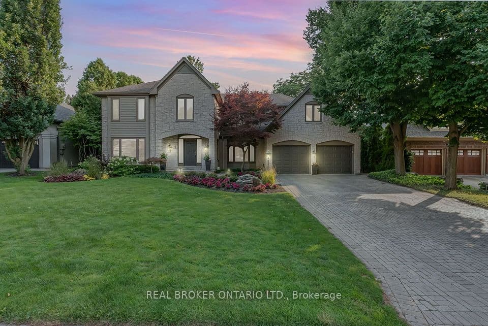 9 Flanders Drive, Hamilton, ON L8B 0G6 – photo 3