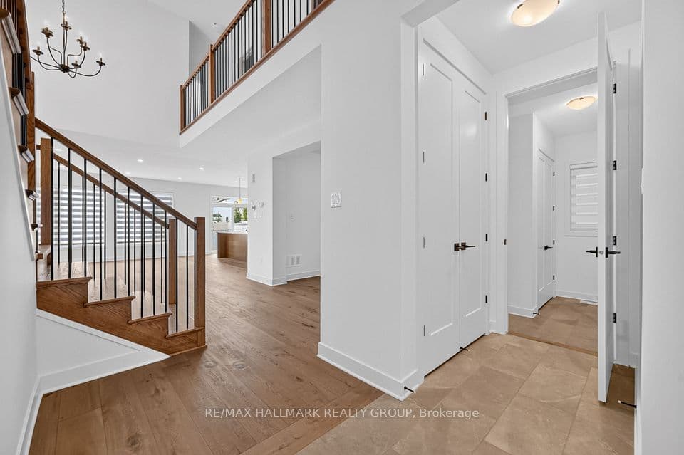 6461 Renaud Road, Orleans - Convent Glen and Area, ON K1W 0R8 – photo 2