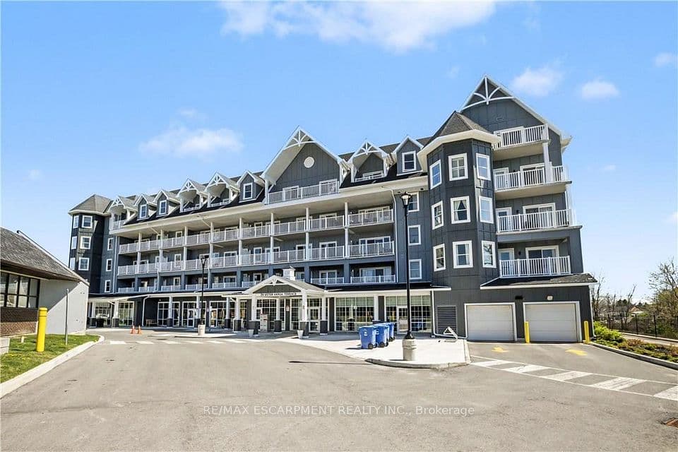 39 Sister Varga Terrace 306, Hamilton, ON L9B 0J7 – photo 2