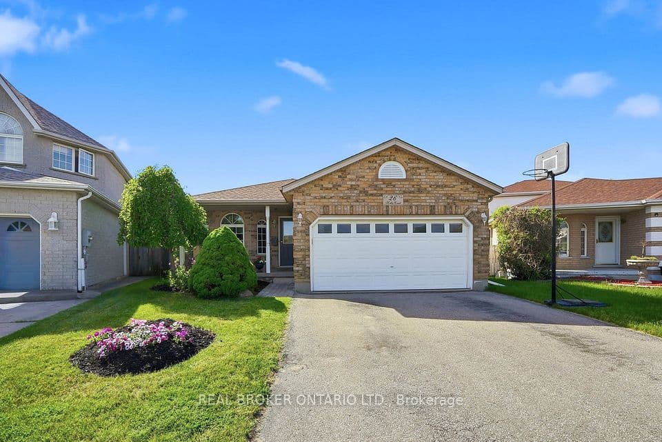 26 Kelly Court, Guelph, ON N1K 1W3 – main photo