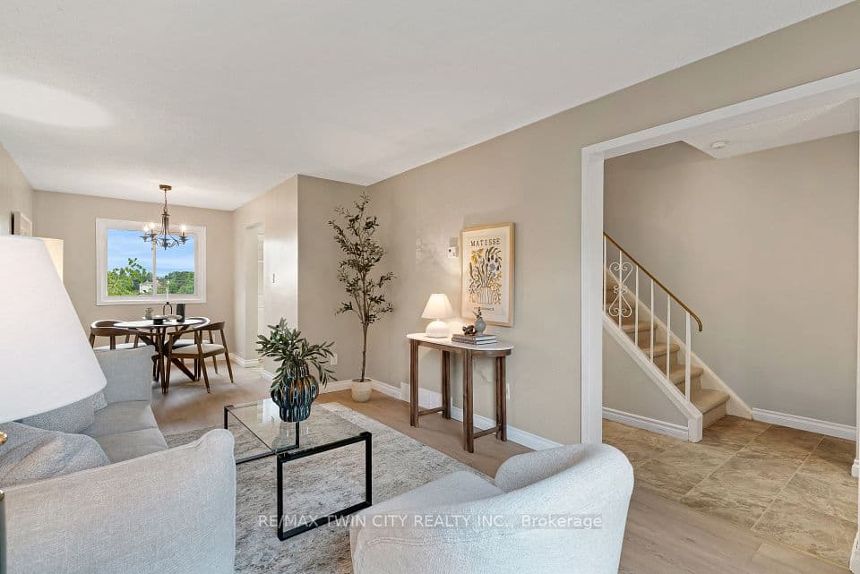 25 Upper Canada Drive 23, Kitchener, ON N2P 1G2 – photo 3