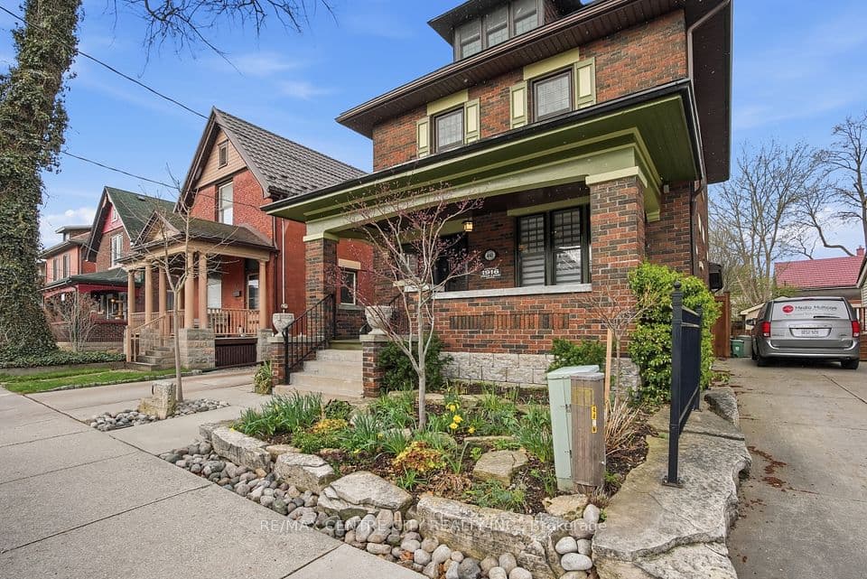 441 Woodman Avenue, London East, ON N5W 4A1 – photo 2