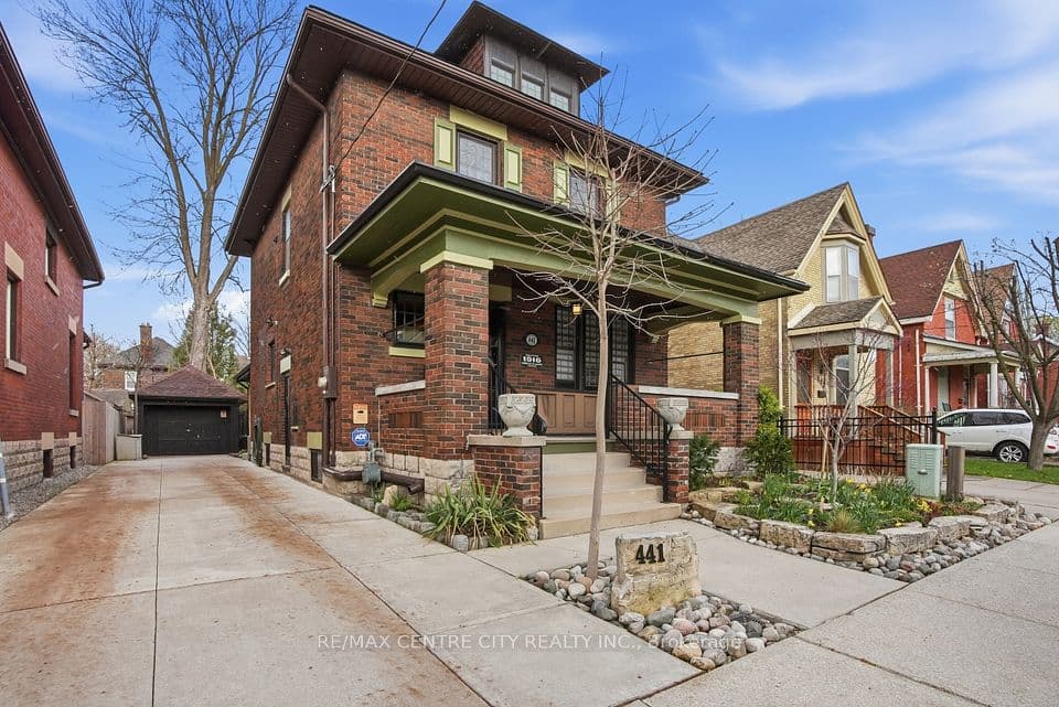 441 Woodman Avenue, London East, ON N5W 4A1 – main photo