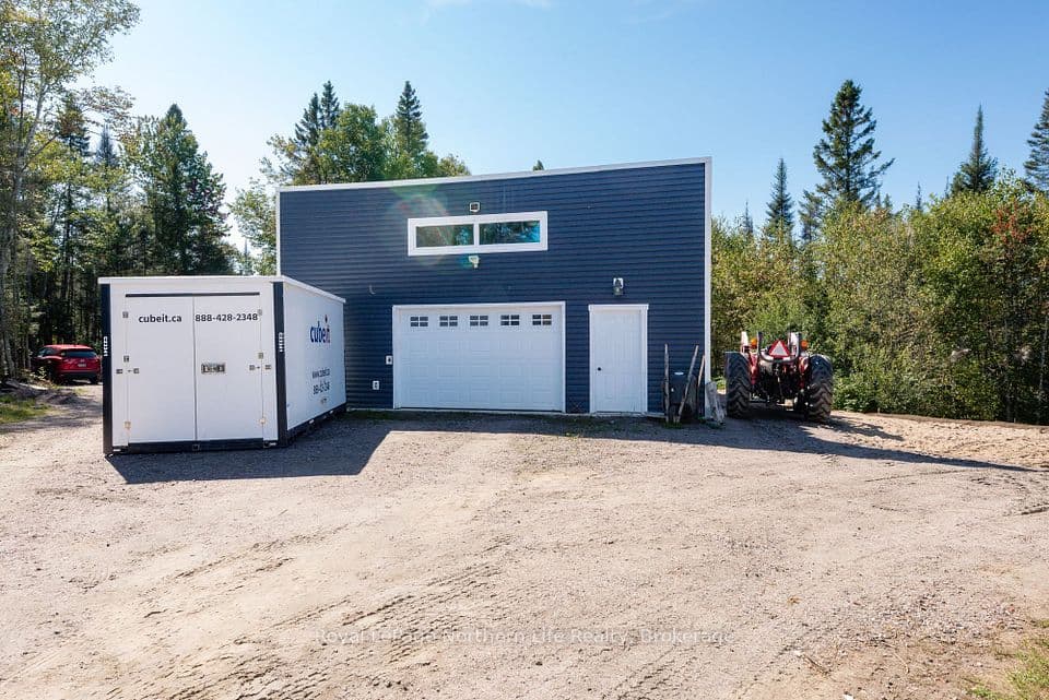 880 Memorial Park Drive E, Powassan, ON P0H 1Z0 – photo 3