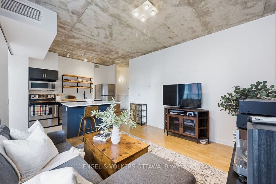180 York Street 207, Lower Town - Sandy Hill, ON K1N 1J6 – photo 3