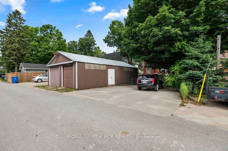 317 Main Street E, Shelburne, ON L9V 2Y7 – photo 2