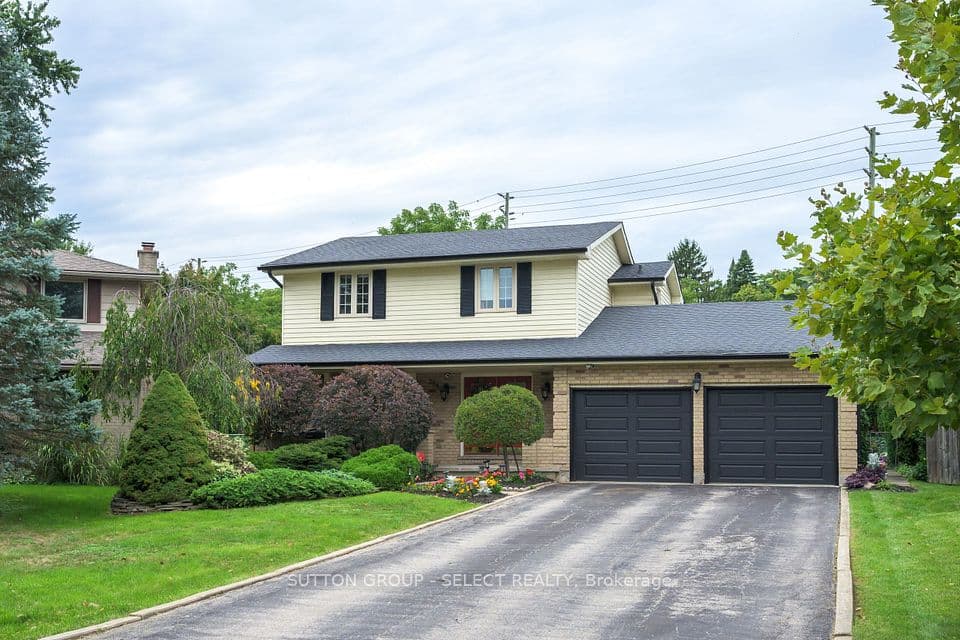 384 Eastcastle Place, London North, ON N6G 3W5 – photo 2