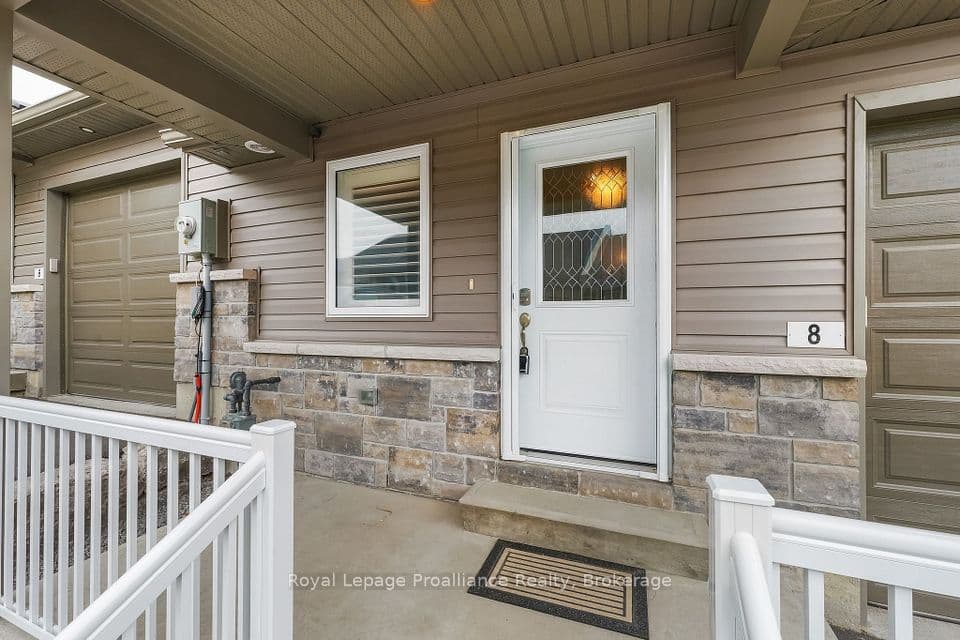 8 Ferris Court, Trent Hills, ON K0L 1L0 – photo 2