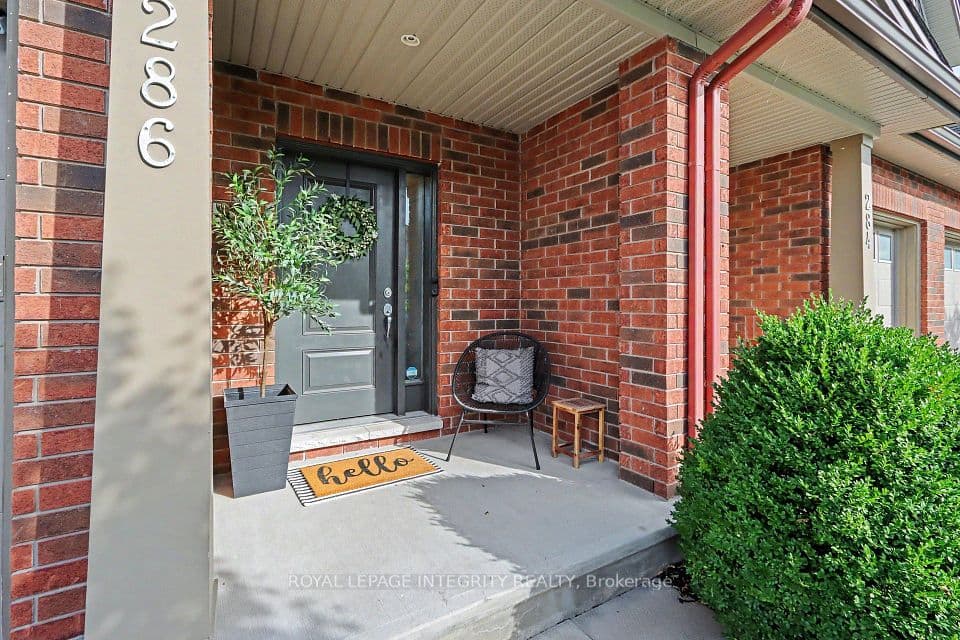 286 Fergus Crescent, Barrhaven, ON K2J 3L7 – photo 2