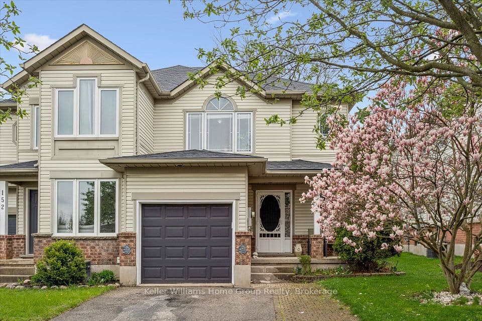 154 Shadow Wood Court, Waterloo, ON N2K 3W4 – main photo