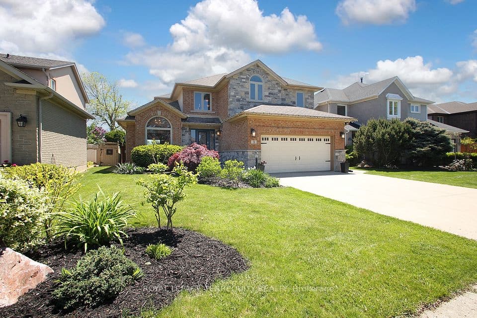 3 Riviera Ridge, Hamilton, ON L8E 5E5 – photo 3