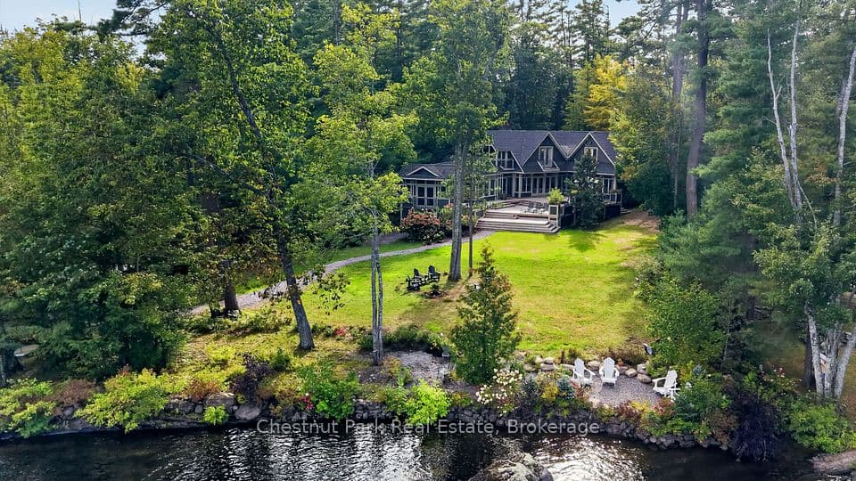 1018 Pine Ridge Road, Muskoka Lakes, ON P0C 1A0 – main photo
