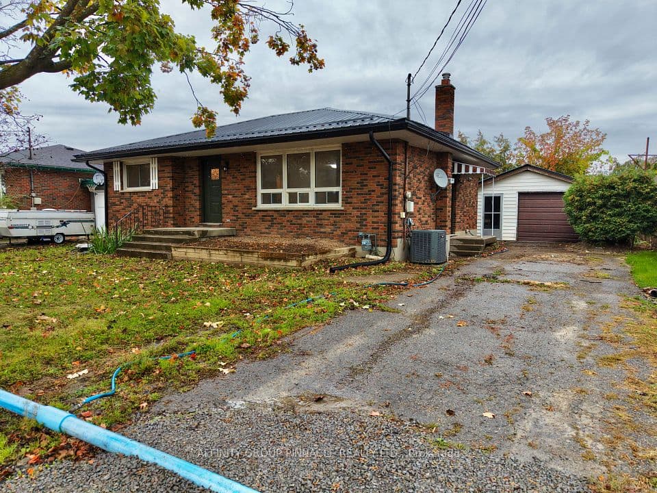 92 St Patrick Street, Kawartha Lakes, ON K9V 1R6 – main photo