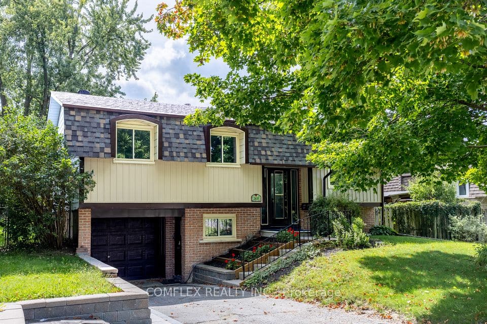 2651 Marsdale Drive, Peterborough, ON K9L 1R5 – main photo