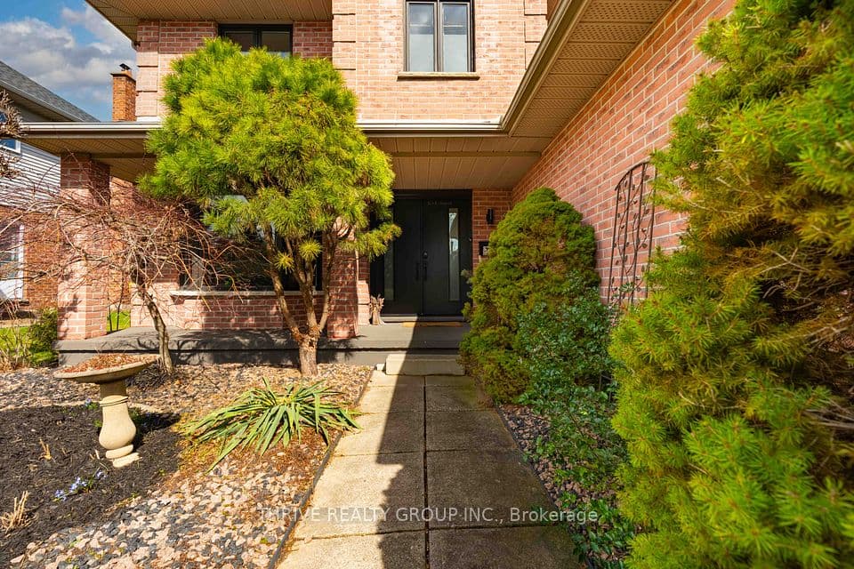 241 ANDOVER Drive, London South, ON N6J 4T7 – photo 2