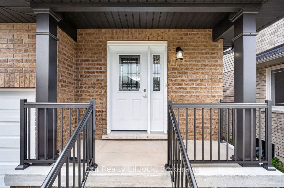 224 O'Neil Street, Peterborough, ON K9K 0H5 – photo 2