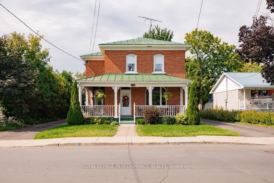 174 Main Street S, North Glengarry, ON K0C 1A0 – main photo