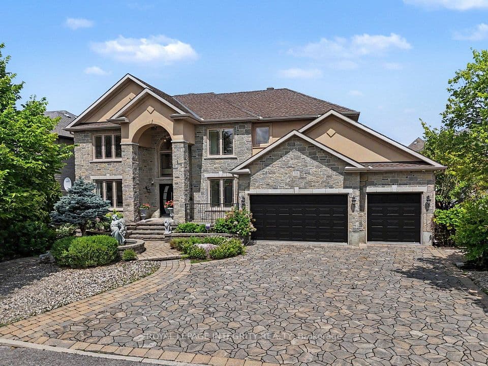 523 Kochar Drive, Mooneys Bay - Carleton Heights and Area, ON K2C 4G9 – photo 2