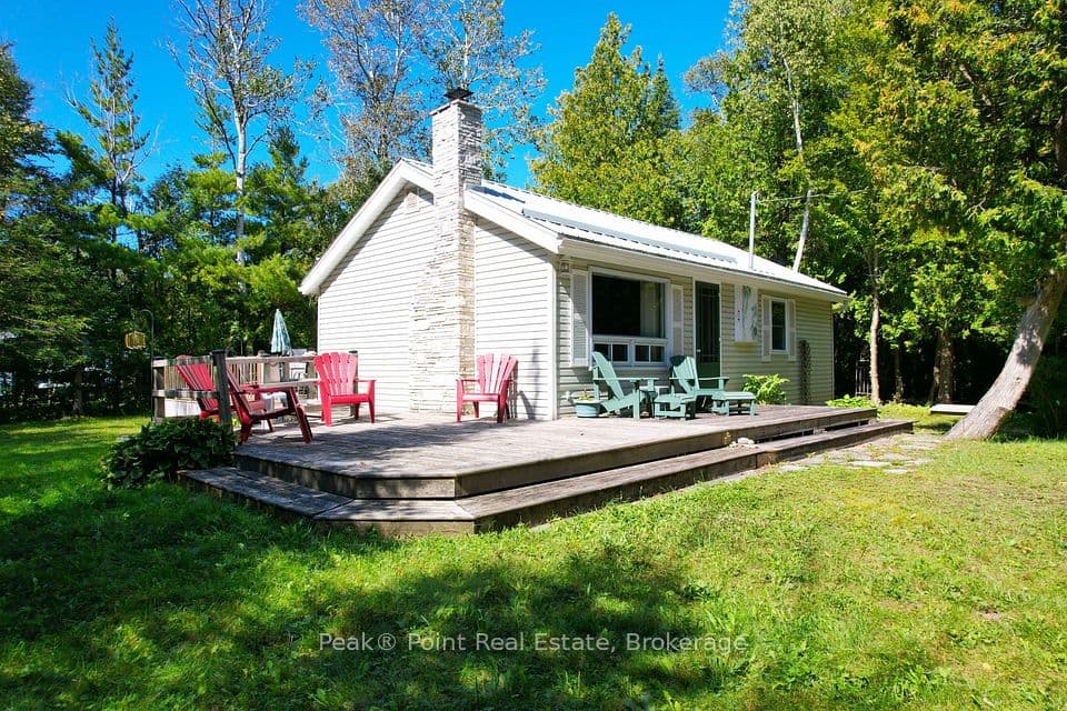 40 4TH Avenue S, Native Leased Lands, ON N0H 2G0 – main photo