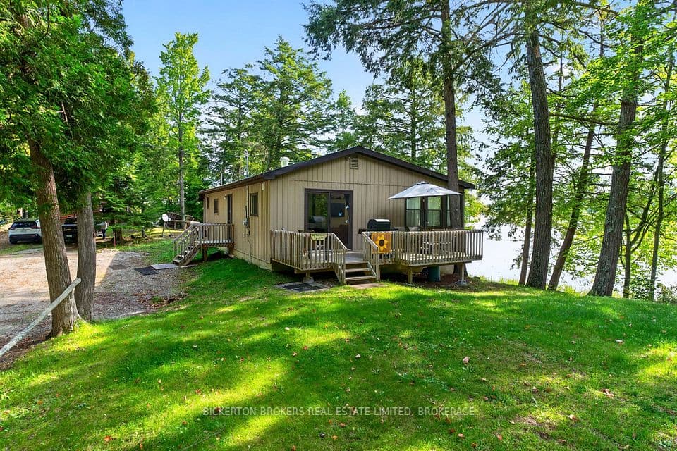 2 Ub6a Road, Rideau Lakes, ON K0E 0B3 – main photo