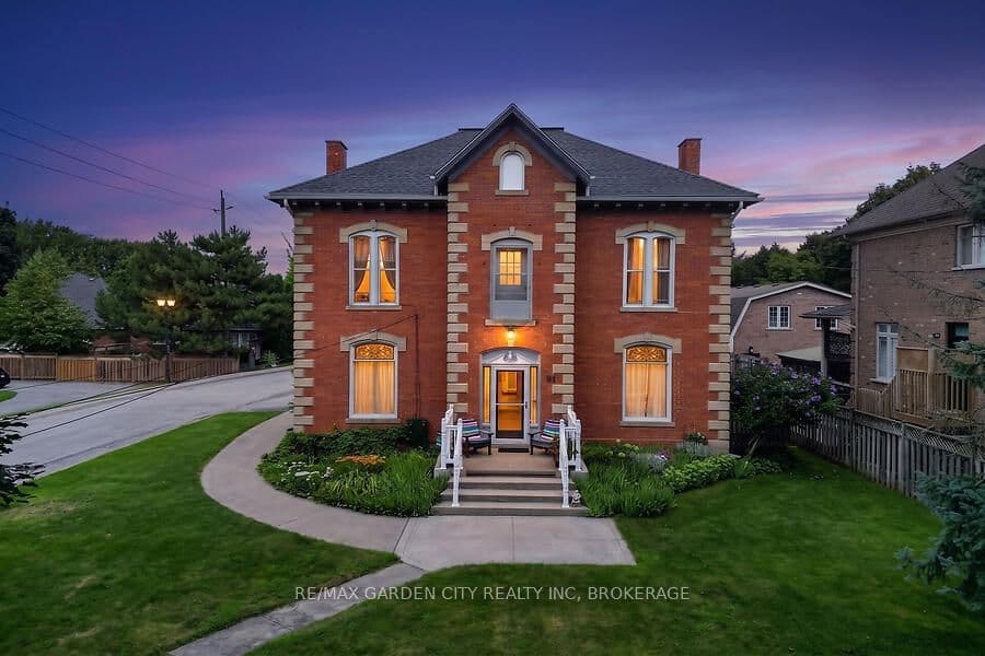 91 Main Street E, Grimsby, ON L3M 1N6 – main photo