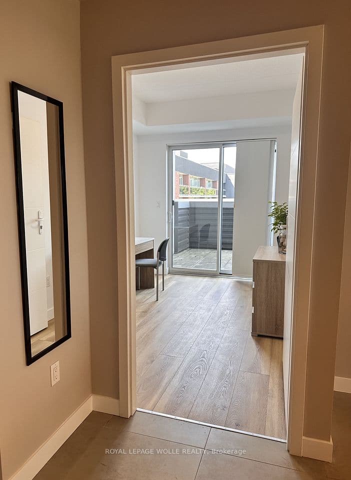 280 Lester Street 404, Waterloo, ON N2L 0G2 – photo 3