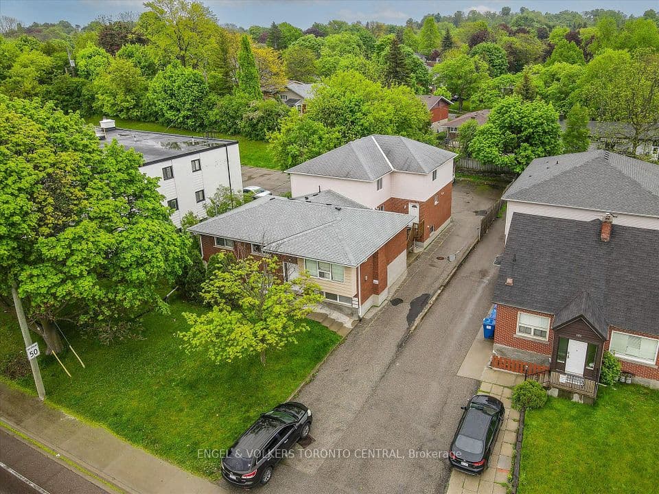 155 University Avenue E, Waterloo, ON N2J 2W4 – photo 3