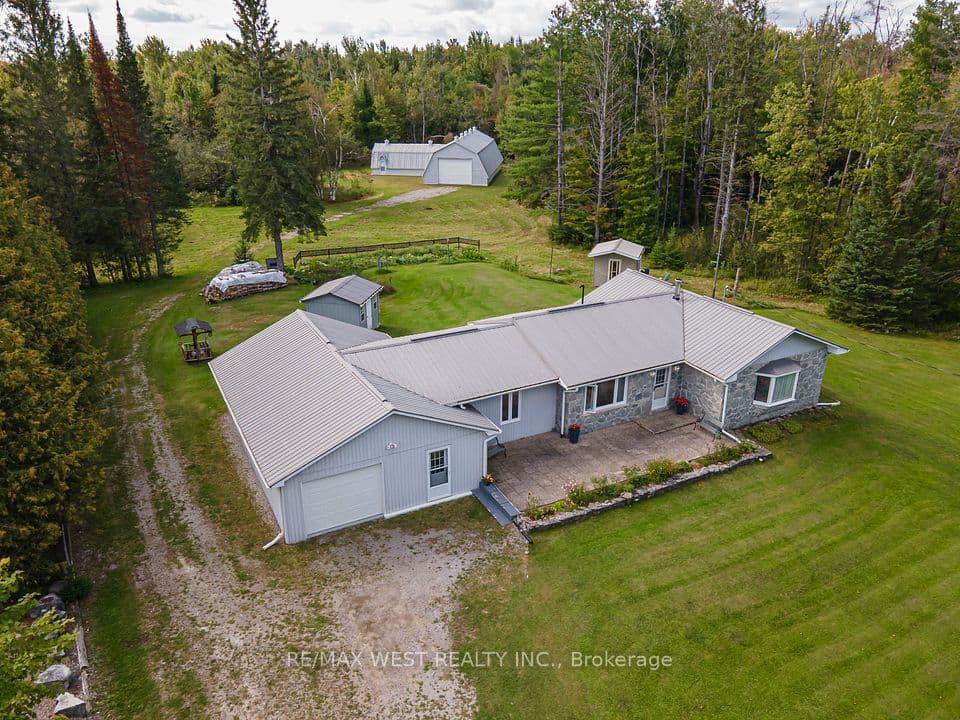 7621 Hwy 35, Kawartha Lakes, ON K0M 2L0 – main photo