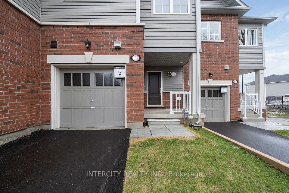 102 Walden Drive Blk 7 Unit 2, Shelburne, ON L9V 3Y1 – photo 2