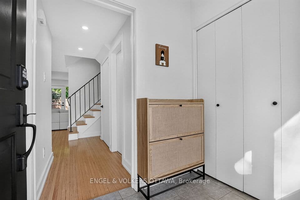 1304 Morrison Drive, Parkway Park - Queensway Terrace S and Area, ON K2H 7L9 – photo 3