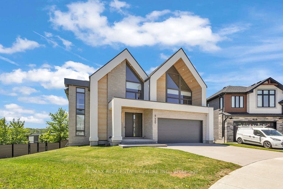 920 Thomas Pedder Court, Kitchener, ON N2P 0C2 – photo 2