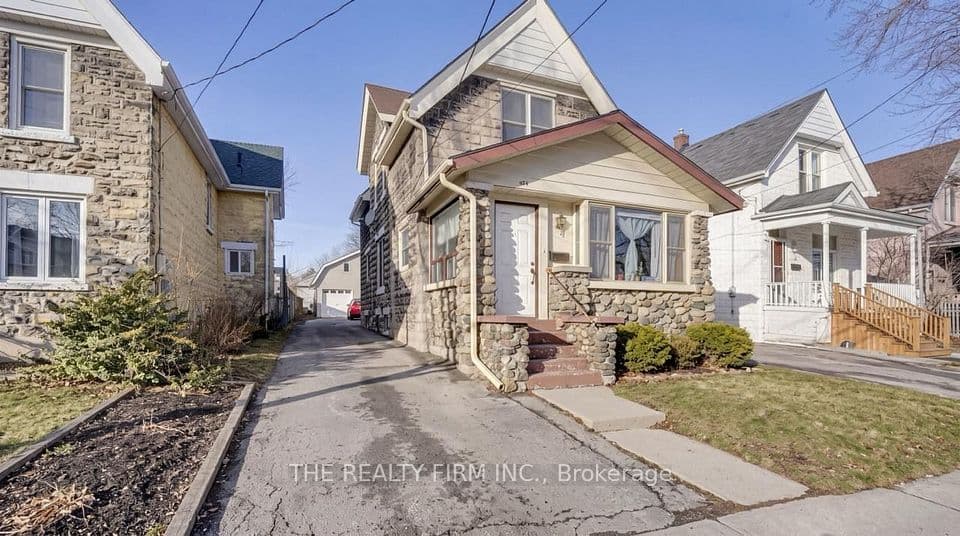 924 Princess Avenue, London East, ON N5W 3M6 – photo 2