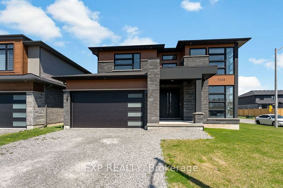 7365 Jonathan Drive, Niagara Falls, ON L2H 3T3 – main photo