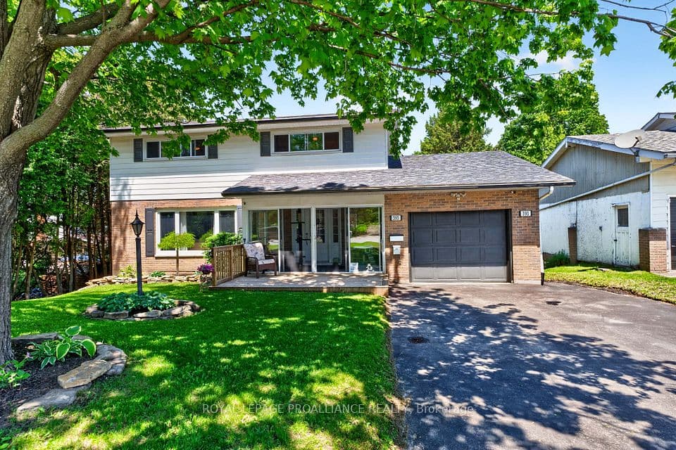 393 Stewart Boulevard, Brockville, ON K6V 6C7 – main photo