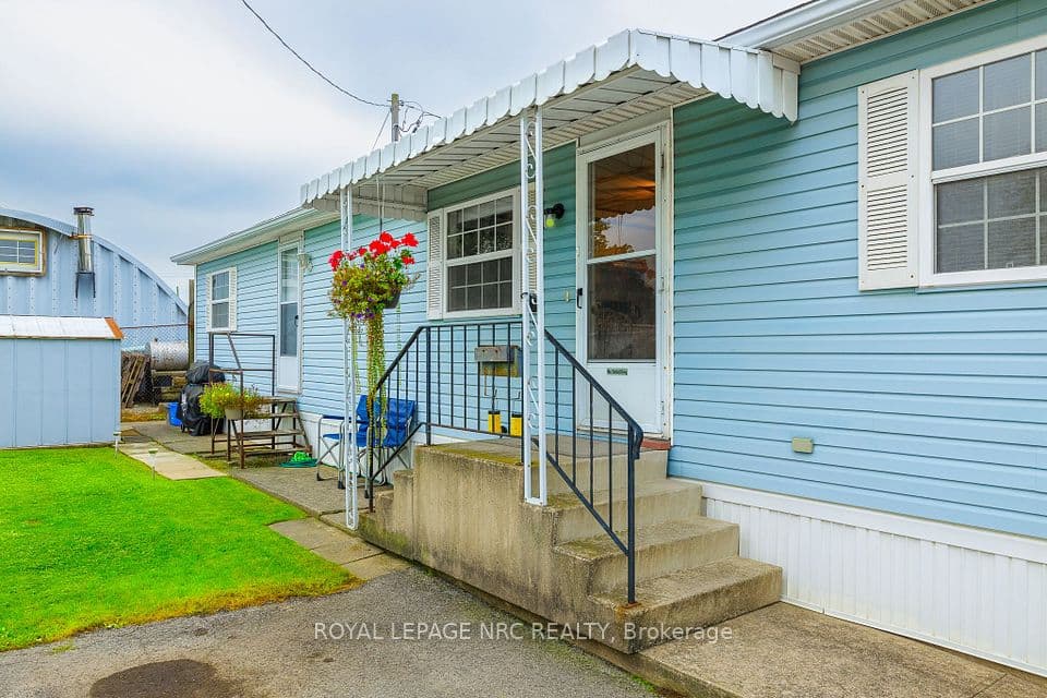 241 St. Paul Street W 101, St. Catharines, ON L2S 2E5 – photo 2