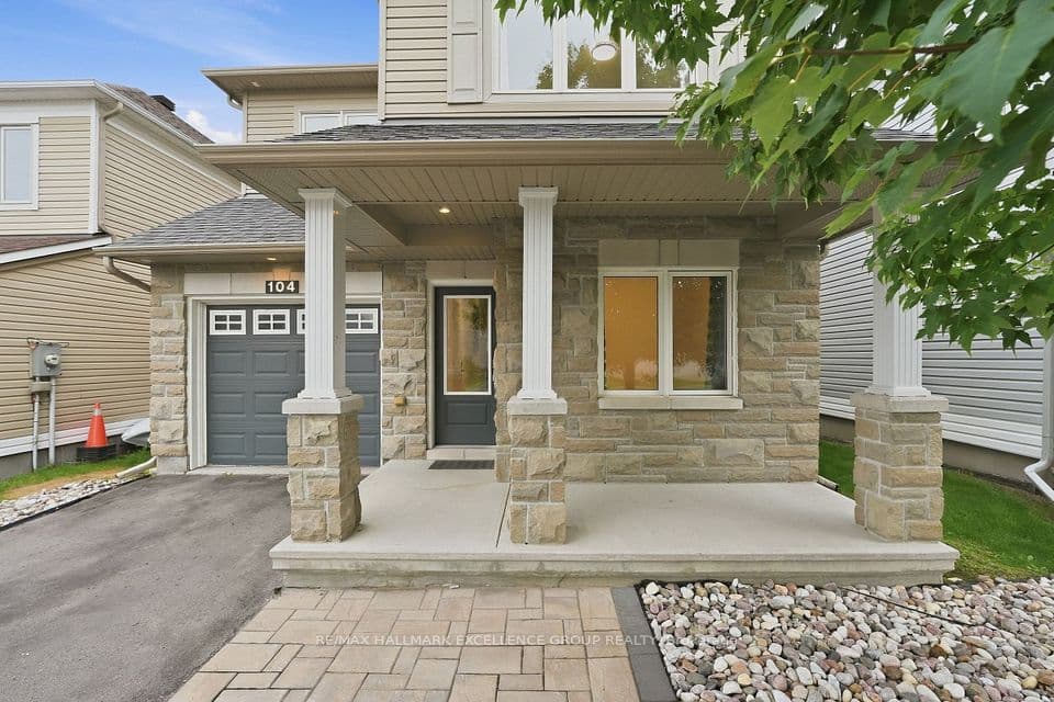 104 Onyx Crescent, Clarence-Rockland, ON K4K 0H4 – photo 2