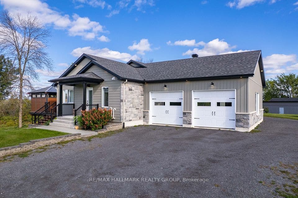 3515 Front Road E, Champlain, ON K6A 2R2 – main photo
