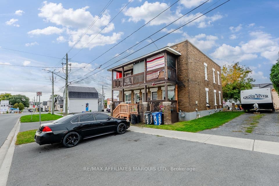 207 Alice Street, Cornwall, ON K6H 4R8 – photo 3