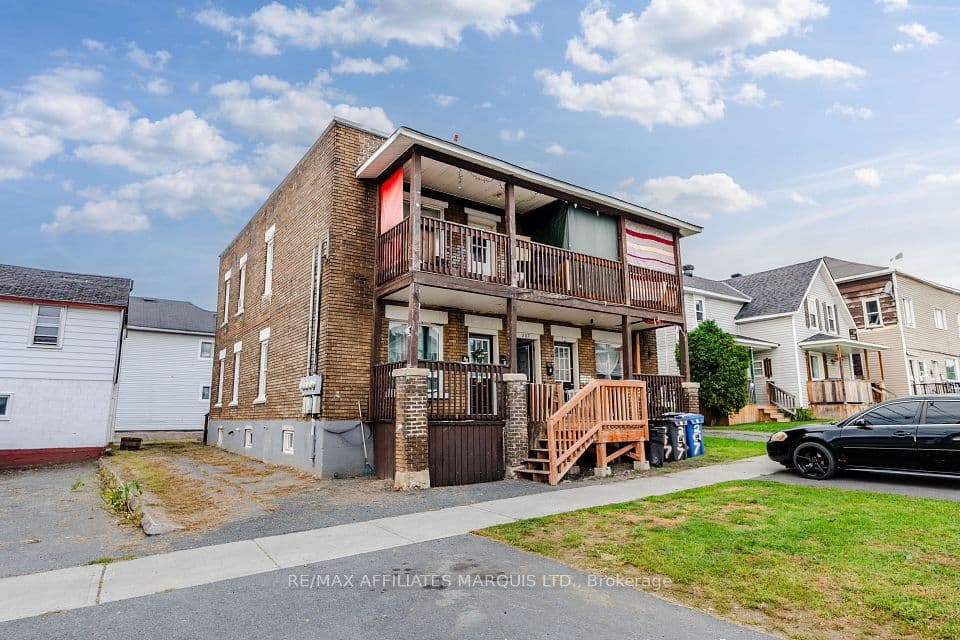 207 Alice Street, Cornwall, ON K6H 4R8 – main photo